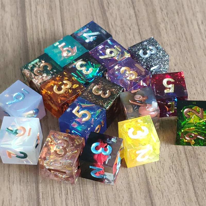 Mini Planet Coloured D6 Dice DND Handmade Resin 6 Sides Dice With Sharp Edges Polyhedral Flower Dice For RPG Table Game Dice D&D