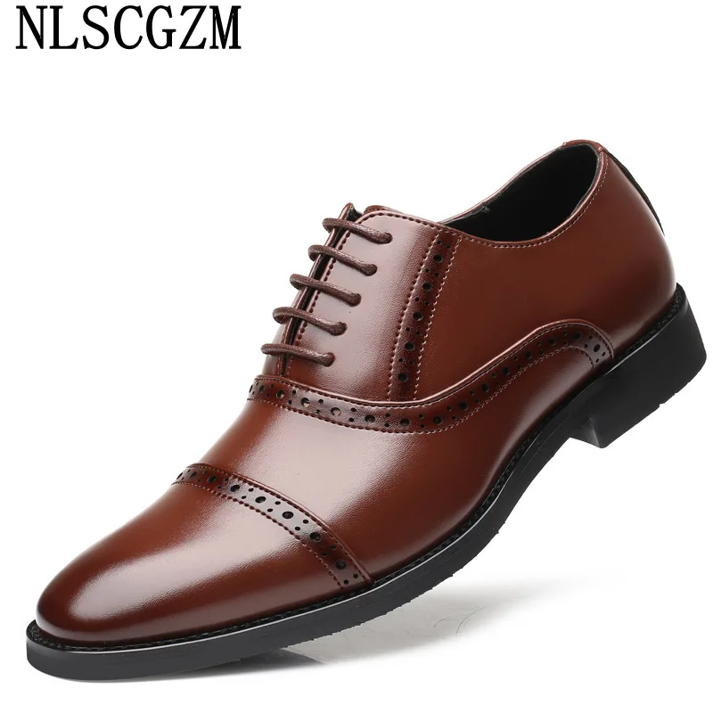 Chaussures Oxford en cuir pour hommes, chaussures provoqué italiennes, chaussures formelles de bureau, robe de mariée, chaussure trempée, 2024