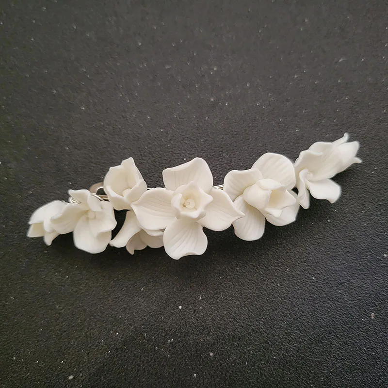 SLBRIDAL Handmade Ins Style Alloy Ceramic Flower Crystal Bridal Hair Clip Barrettes Wedding Headpieces Women Hair Accessories