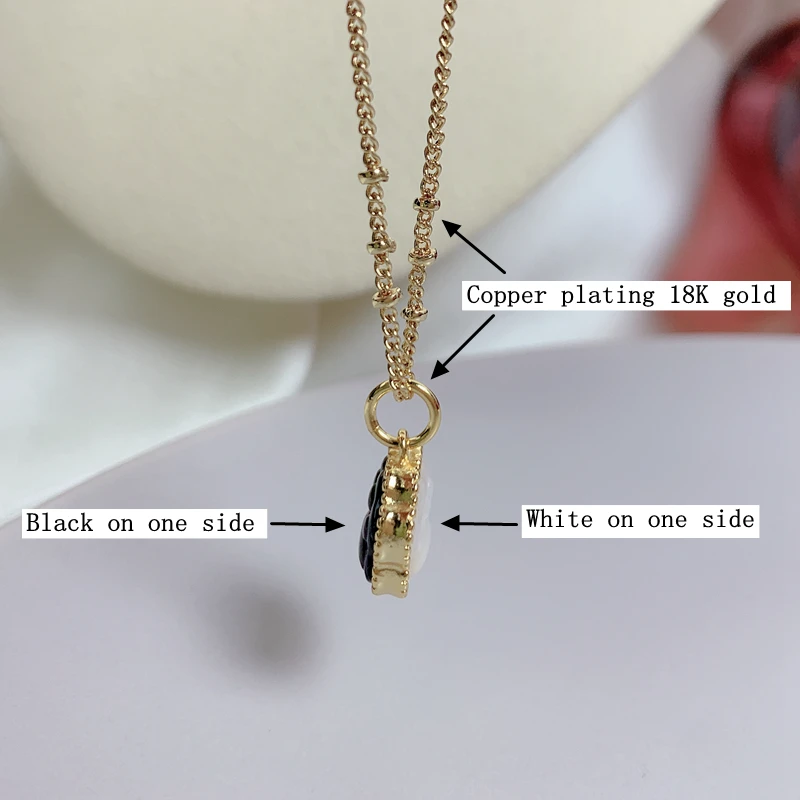 Fashion Mother of Pearl Shell Pendant Necklaces for Women Small Exquisite Cat Claw Charm Neck Jewelry