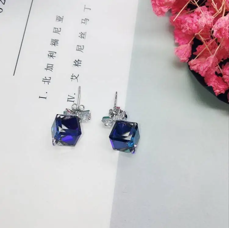 

S925 sterling silver exquisite aurora square crystal earrings temperament earrings free shipping