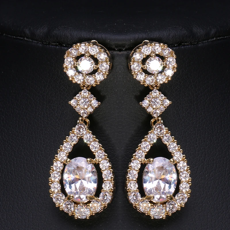 Bettyue New Arrival Charming Cubic Zircon Long Earring Style Hollow Out Design Three Colors Choice Party Fashion Dress-Up