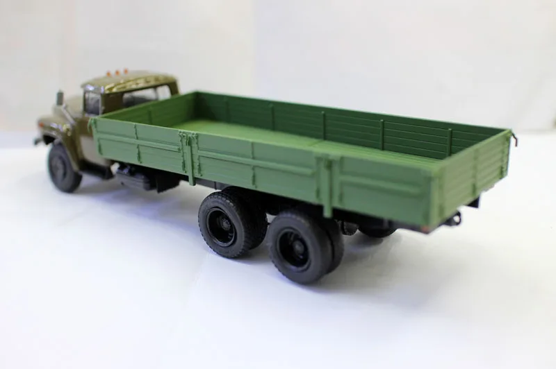 Camion URSS pour cadeau de collection, nouveaux modèles à l\'échelle, camion EAC URAL ZCanon 133dean A, kaki 1:43