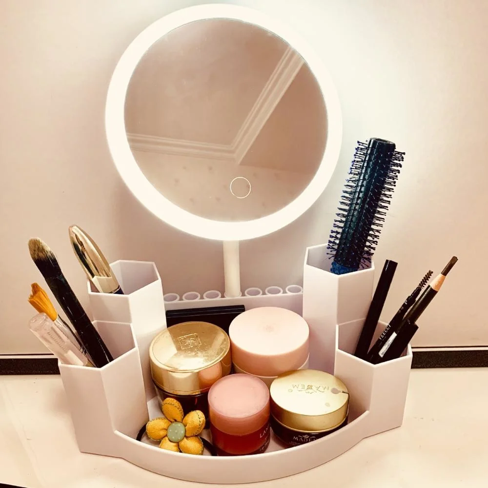 

LED Makeup Mirror Desktop Lamp USB Charging Light Touch Dimme Cosmetic Mirror With Storage Makeup Natural Light Vanity Mirrors