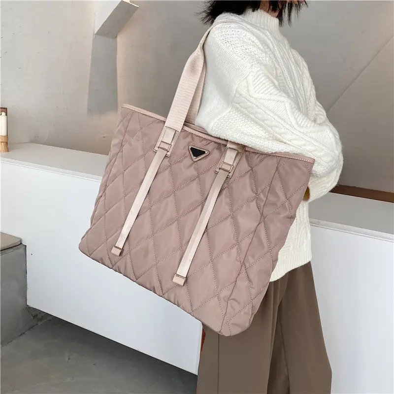 Brand Designer Women's Tote Bags 2020 Autumn Winter New Lady Shoulder Bag High Quality Nylon Handbags Large Capacity Shopper Bag