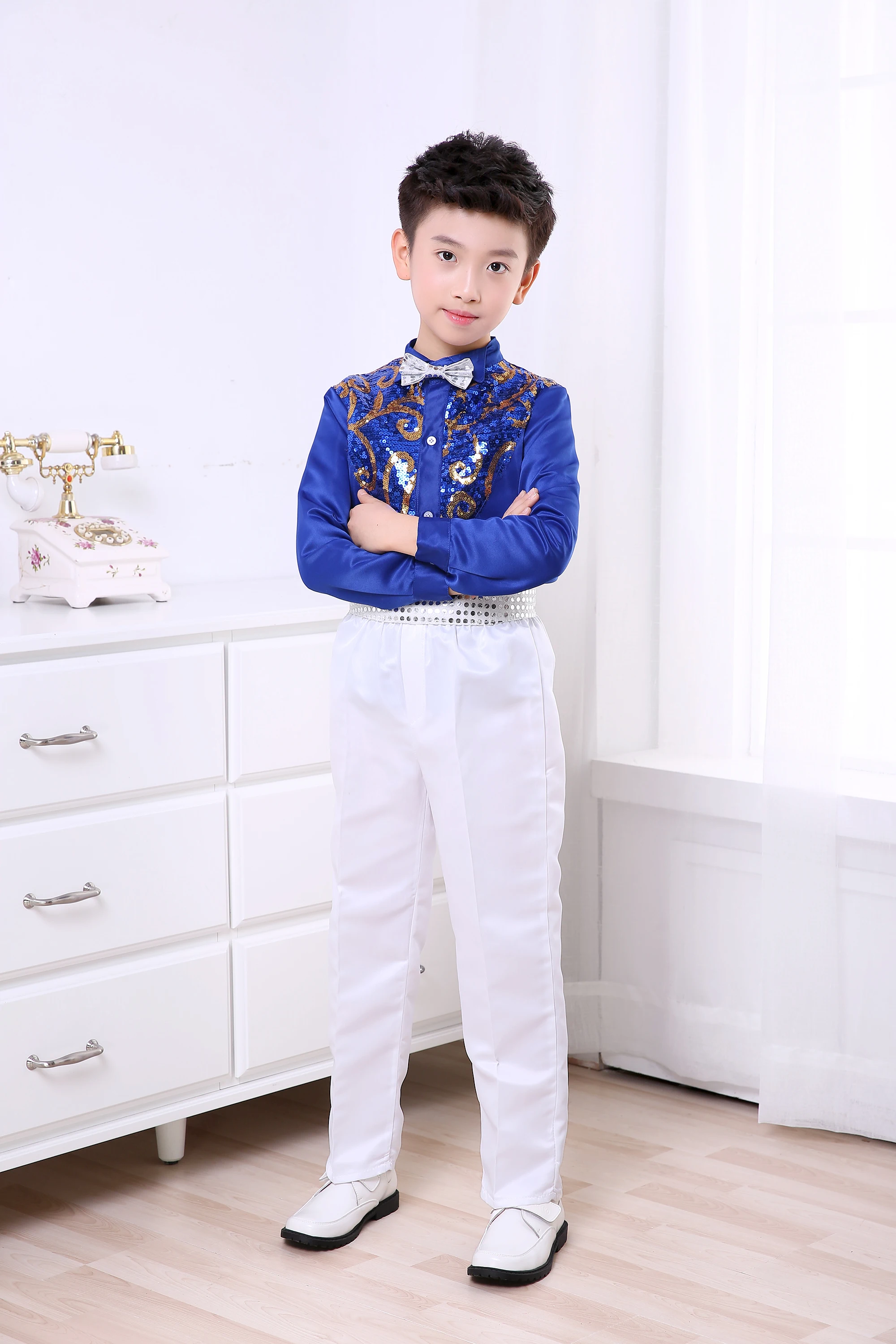 Children's Jazz Dance Latin Dance Pupils Sequins Costumes Boys Hosts Long Sleeve Sets Autumn and Winter Performances