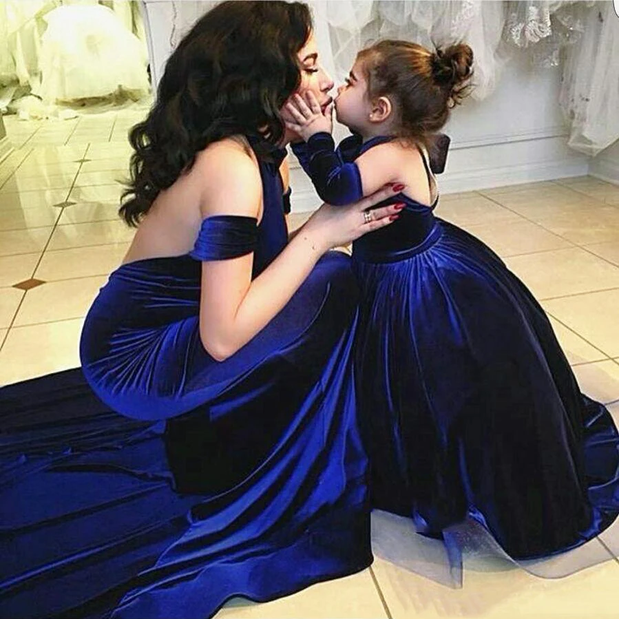 Modern Royal Blue Velvet Evening Dress Mermaid Floor Length Evening Formal Dress Mother and Children Dresses Vestidos De Noiva