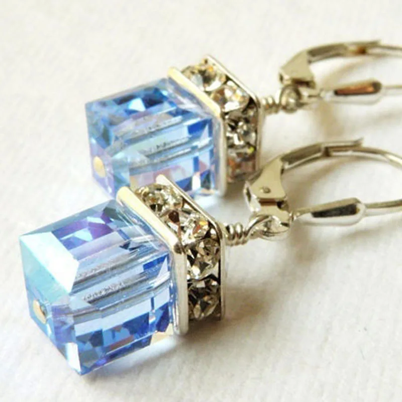 Orecchini di cristallo peridoto orecchini verdi orecchini pendenti