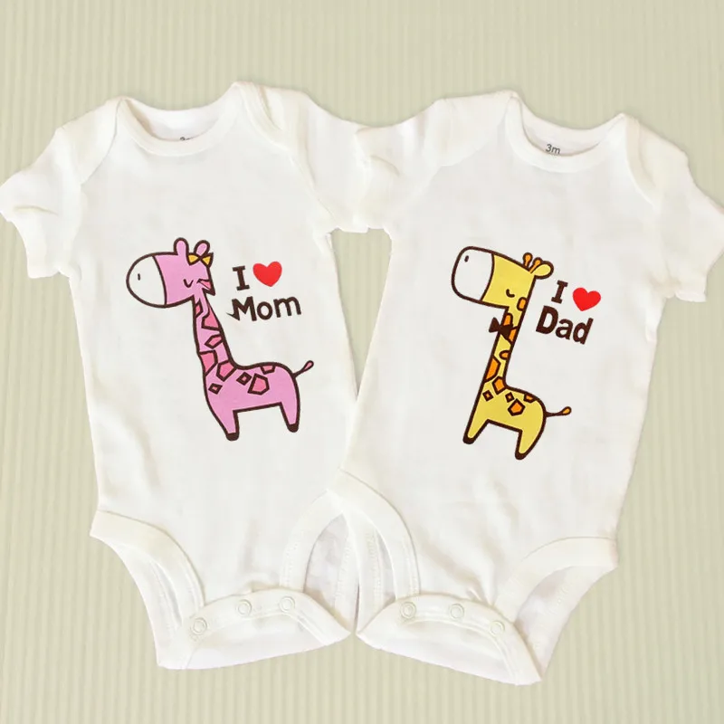 Cute Twins Baby Clothes Giraffe Dad and Mom Print Newborn Bodysuits Baby Twin Clothes Cotton for Baby Body