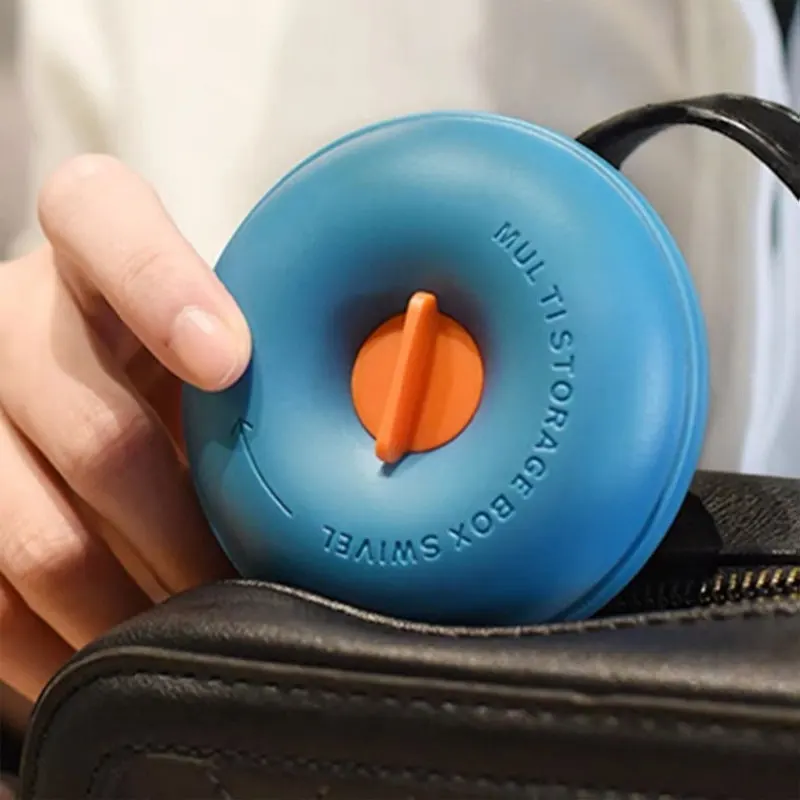 صندوق حبوب محمول مستورد من اليابان، أقراص فيتامين صغيرة محمولة لمدة سبع أيام معبأة لتخزين الأدوية