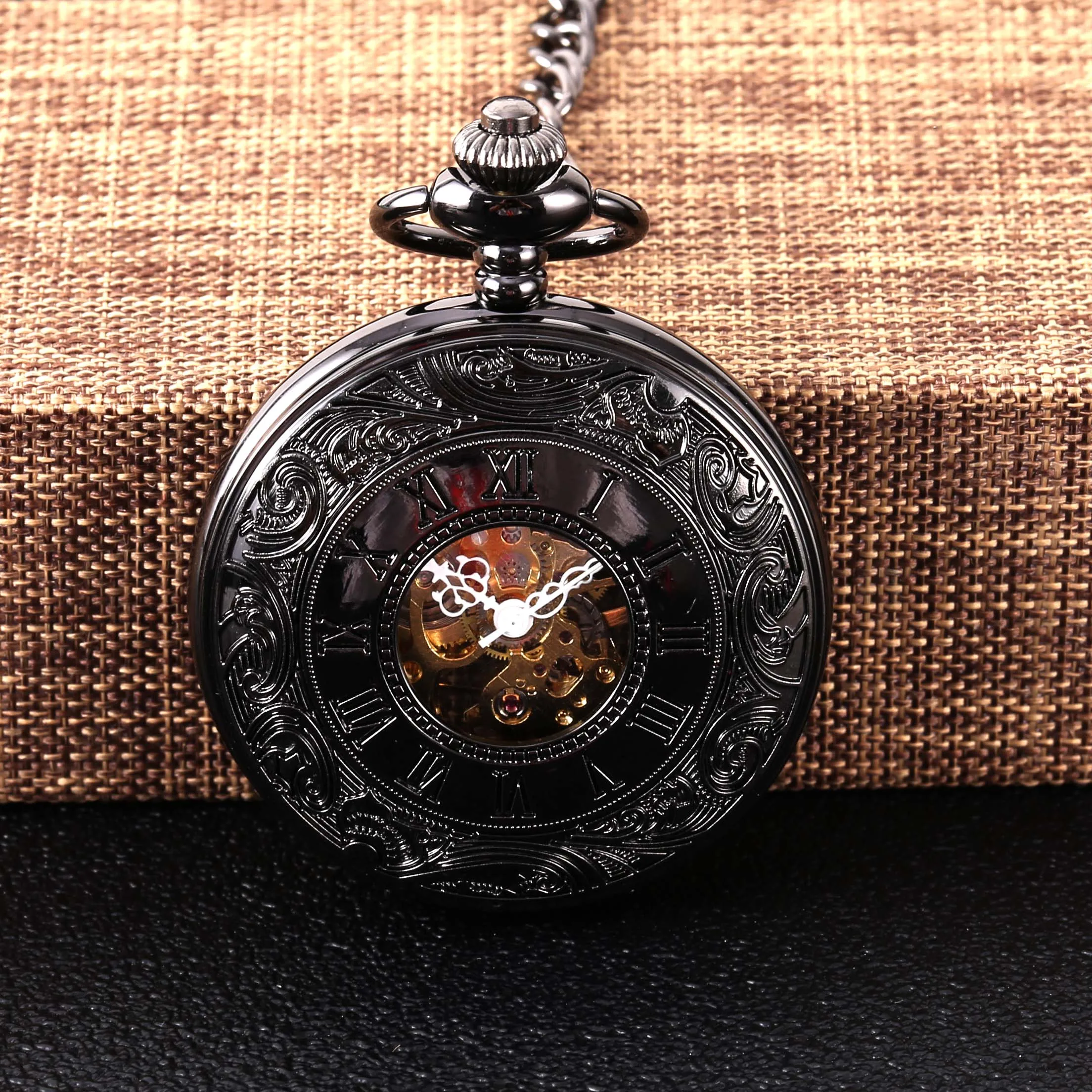 8919Black carved Roman gold scale retro large mechanical pocket watch Creative retro gift value exquisite pocket watch