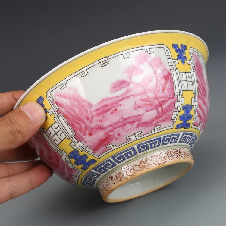 Qing Dynasty Qianlong Hand-painted Rouge Window Antique Landscape Bowl