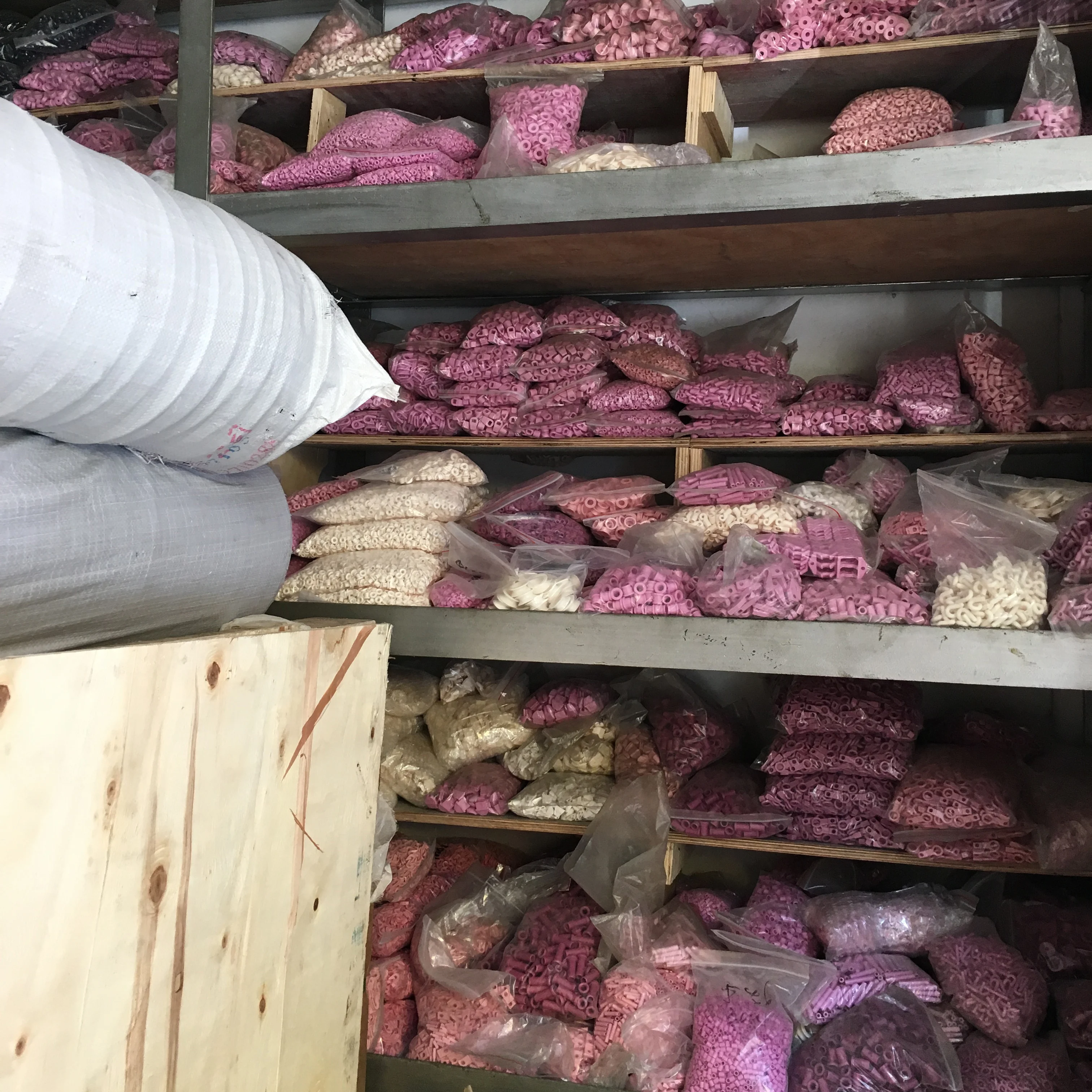 Guide Wire Hook Thread Guide O Type Textile Machinery Ceramic Accessories Alumina Industrial Porcelain Eye Porcelain Hook