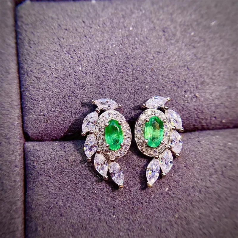 

Natural emerald earrings 925 silver women's earrings high-end design luxurious atmosphere