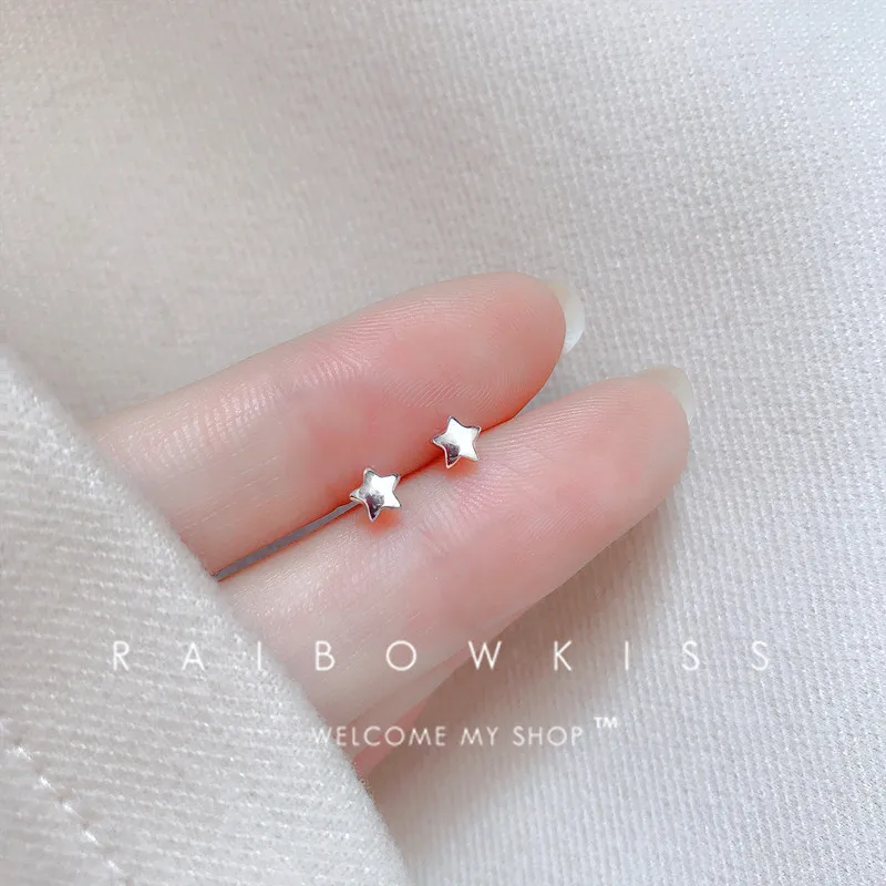 Five-Pointed Star Stud Earrings For Women Glossy Geometry Ear Partner Invisible Simple Classic Student Party Jewelry Wholesale