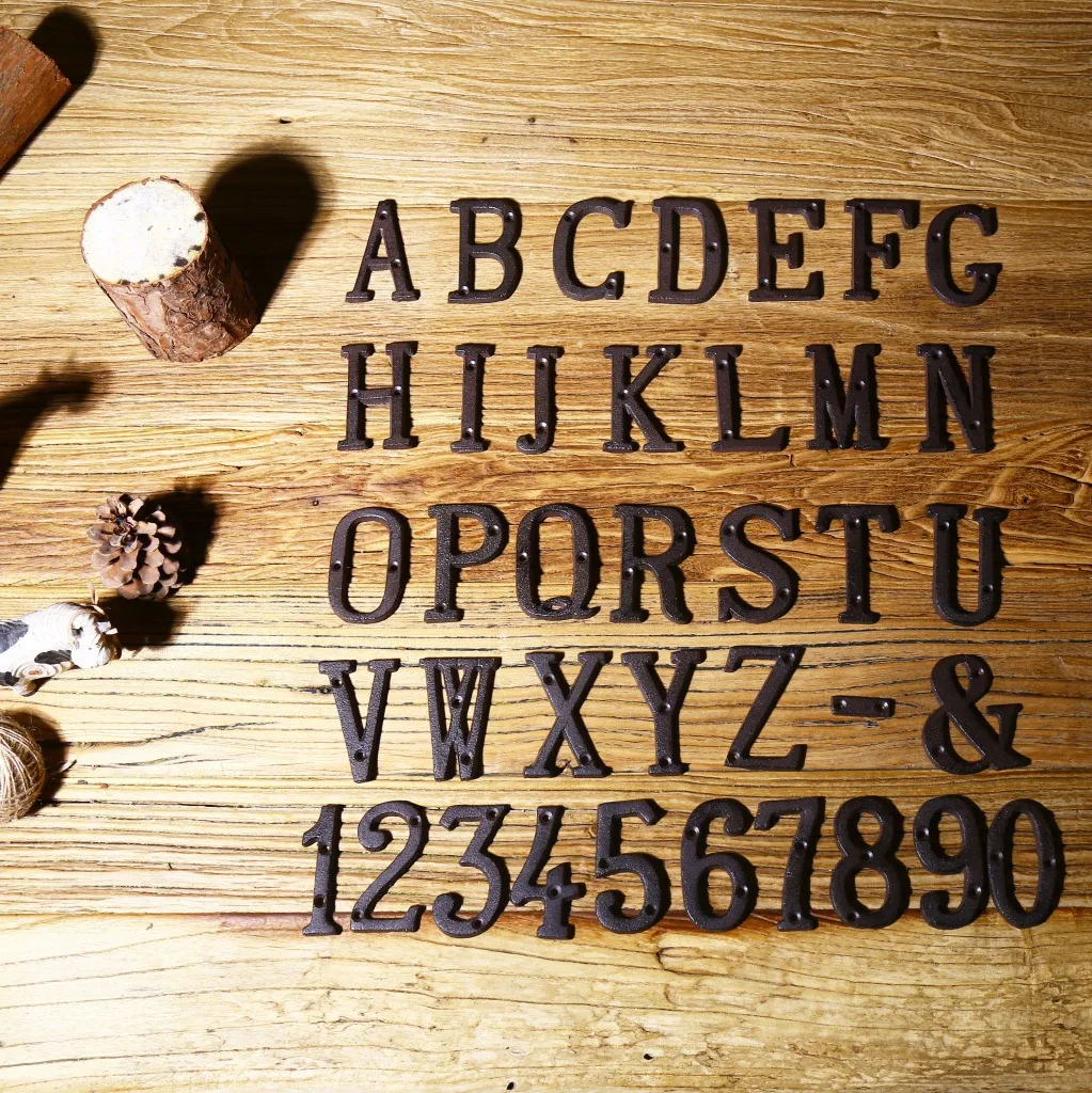 Letras y números de Metal de la A la Z de 0 A 9, señal de hierro fundido para decoración de casa, placa de puerta, cafetería DIY, pared, hermoso