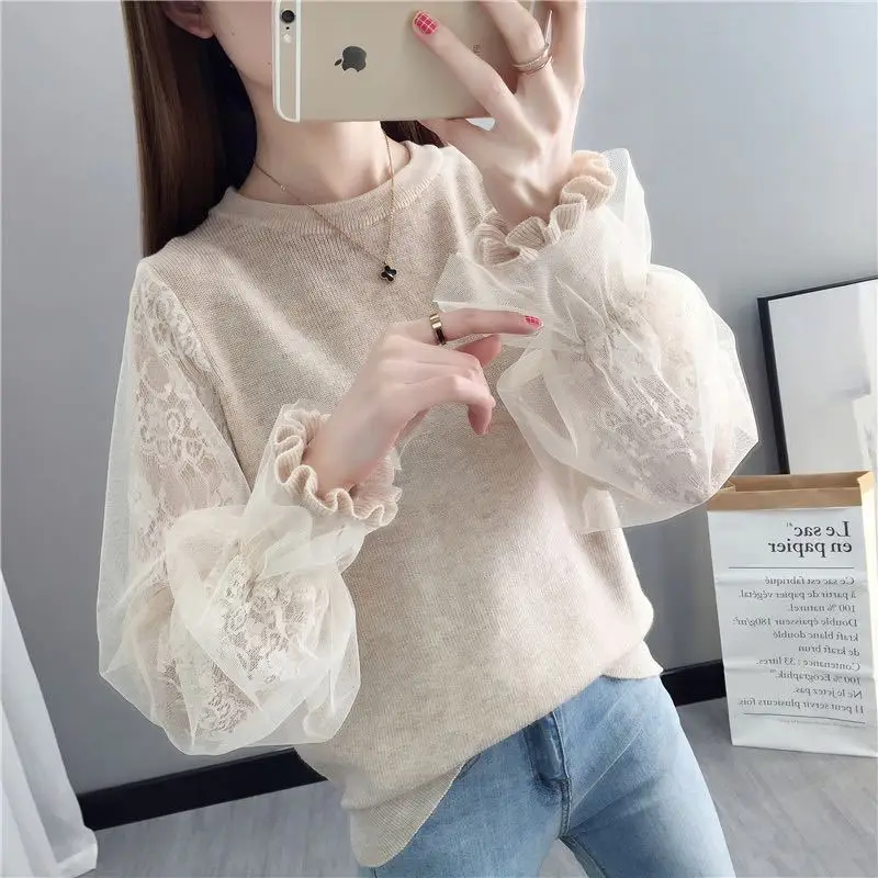 Spring new women's net knitted sweater sweater loose top Lantern Sleeve lace bottomed shirt for women