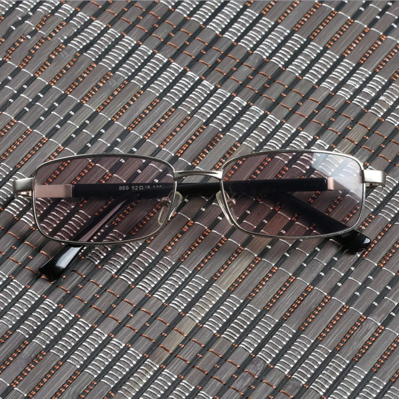 Photochromic Sunglasses Men Women Glass Lens Chameleon Sun Glasses Transition Sunglasses Clear Change to Brown Gray Eyeglasses