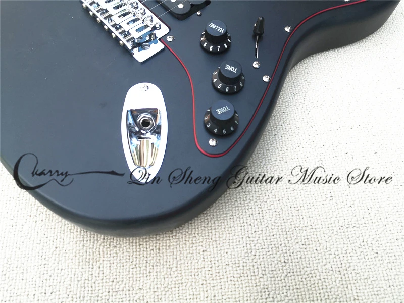 Order booking 6 strings electric guitar,star guitar, matte black color,tremolo bridge,locked buttons,maple neck