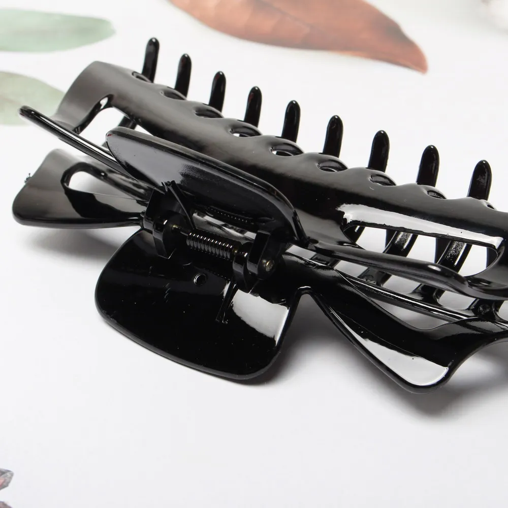 5.5inch Big Hair Claw Clip Large Elegant Plastic Hairpin Tortoiseshell Hair Clamps Crab Clips for Women Girls Hair Accessories