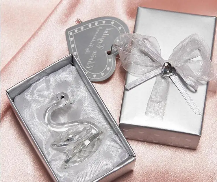 

K9 Crystal Swan in Gift Box Wedding Favors Wedding Gift and Bridal Shower Favors Baby Shower for Guest Gifts Wholesale