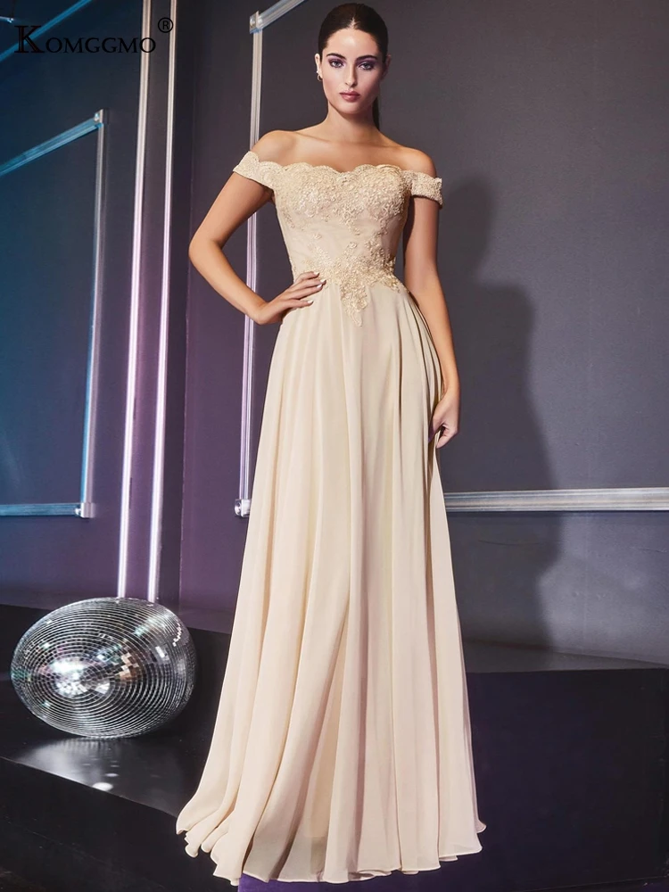 2023 New Arrival Off the Shoulder Embroidery Appliques Tulle A-Line Cocktail Evening Dress Elegant Boat Neck Bridesmaid Gown