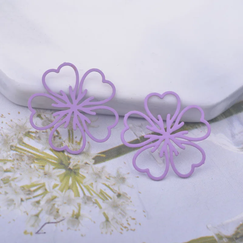 50 Stück AC12177 17mm Messing-Blumen-Abstandshalter-Anhänger Schmuckdekoration – Detail 4