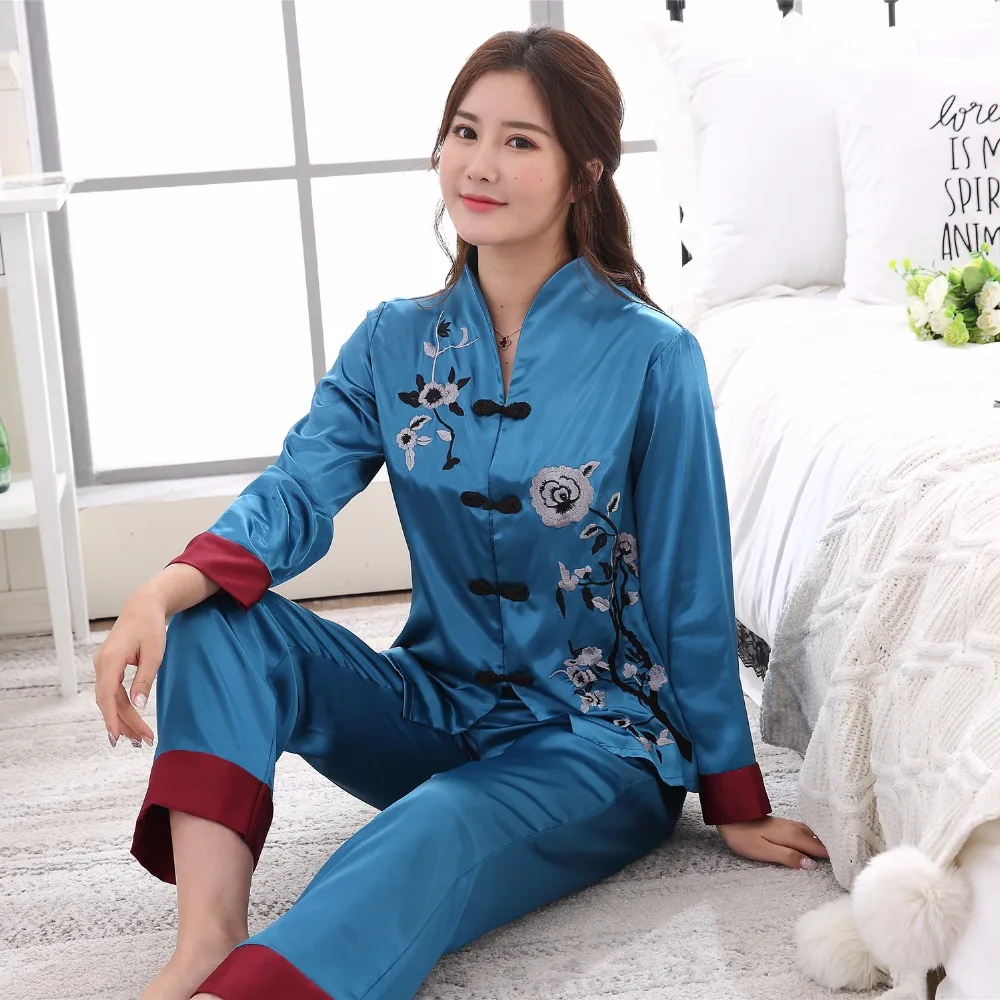 2PCS Chinese Style Women Embroidery Flower Pajamas Set Hot Sale Satin Pyjamas Suit Novelty Button Sleepwear M L XL XXL 3XL