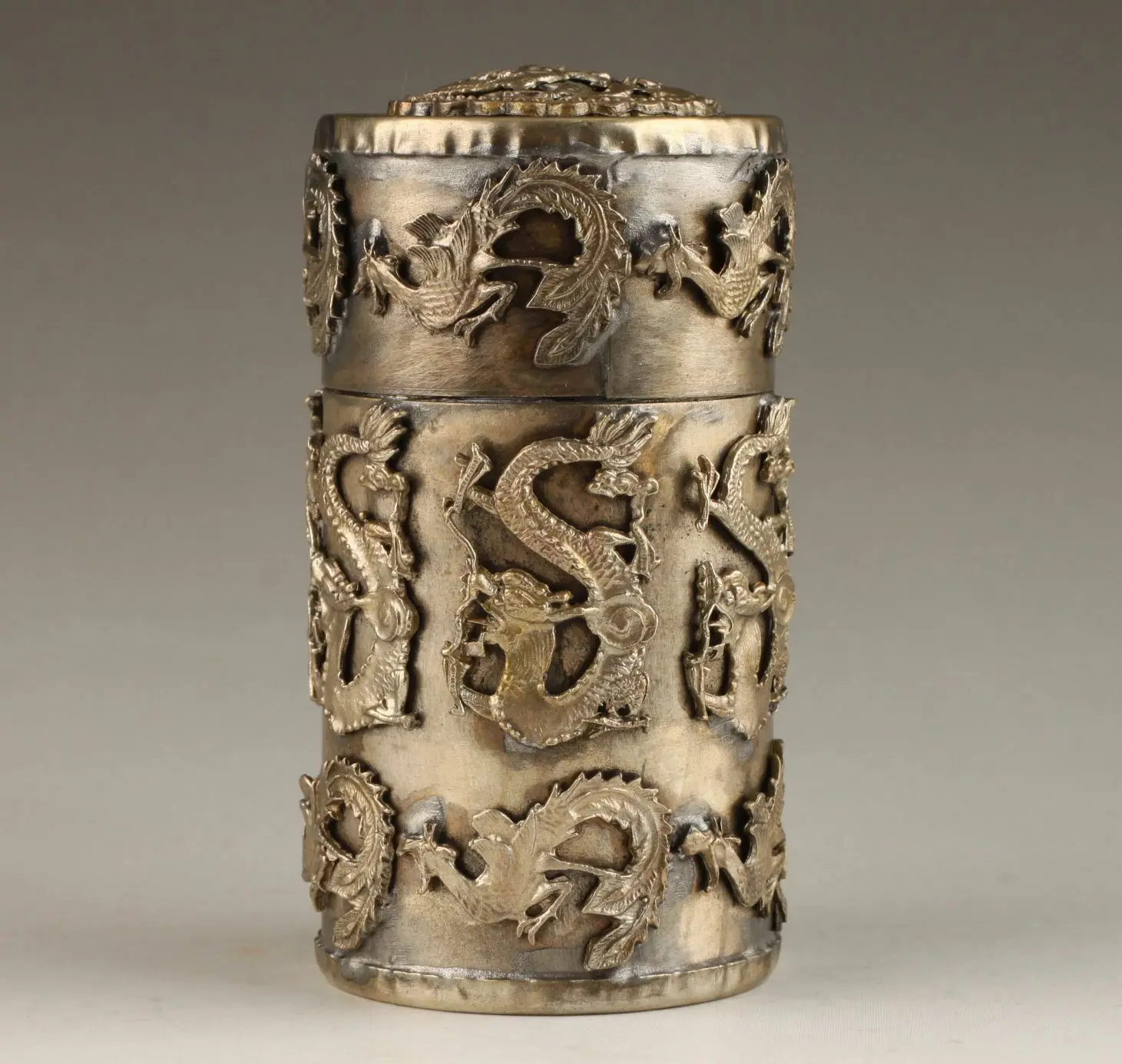 

Vintage Collection Handmade Unique Tibetan Silver Dragon Phoenix Toothpick Box