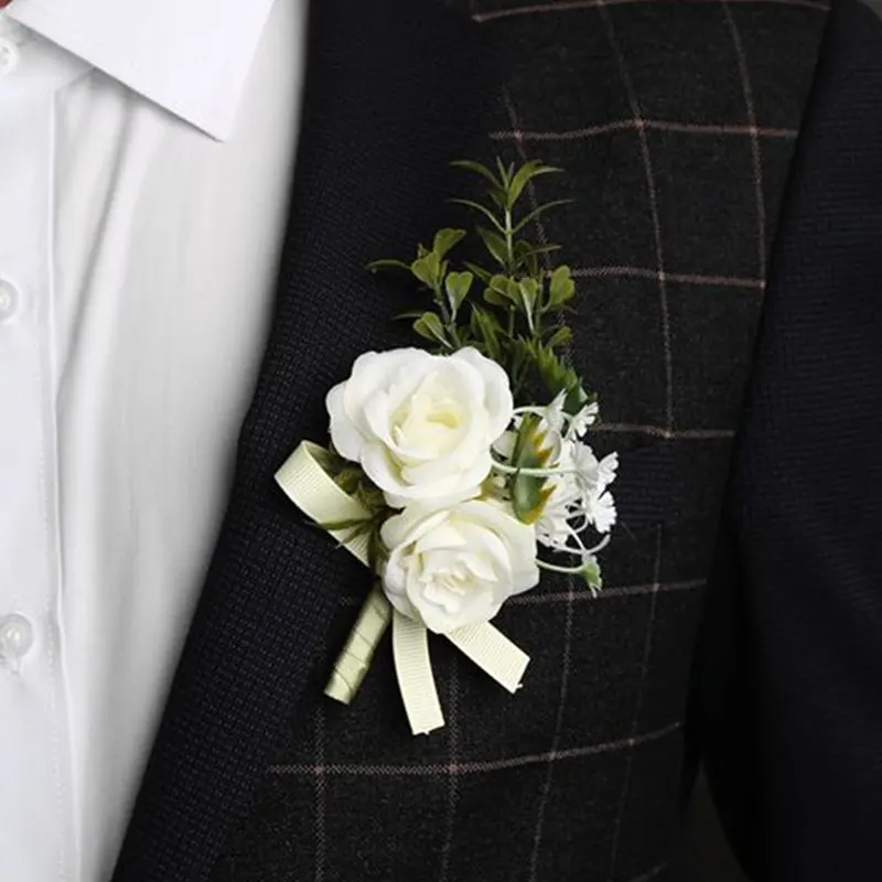 แต่งงานCorsagesและBoutonnieresสำหรับชายเจ้าบ่าวผ้าไหมRose Boutonniere Buttonholeประดิษฐ์ดอกไม้ช่อดอกไม้Corsagesเข็มกลัดPins