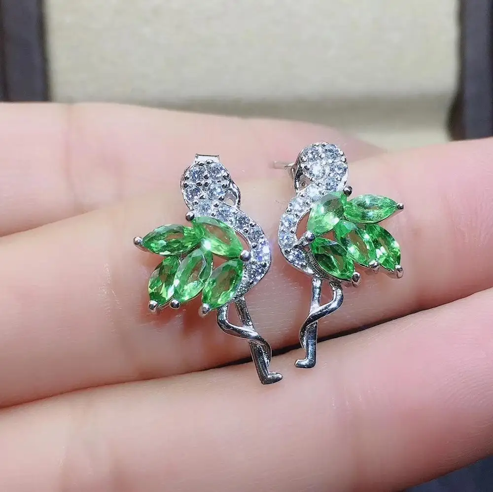 KJJEAXCMY Fine Jewelry 925 sterling silver inlaid natural Tsavorite female earrings Ear studs luxury support detection