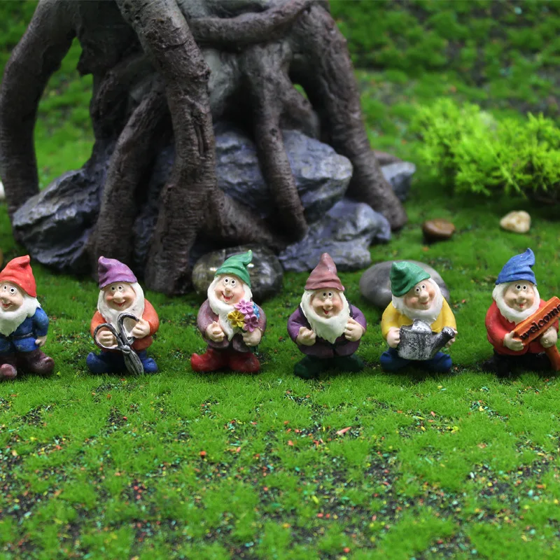 Seven Dwarfs Snow White elf garden miniature dwarf Statue Ornament garden and ELF resin dwarfs