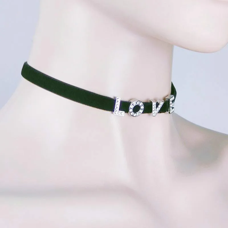 Necklace Ladies Necklace European and American Fashion Metal Diamond Love Collar Korean Black Velvet Belt Clavicle Chain