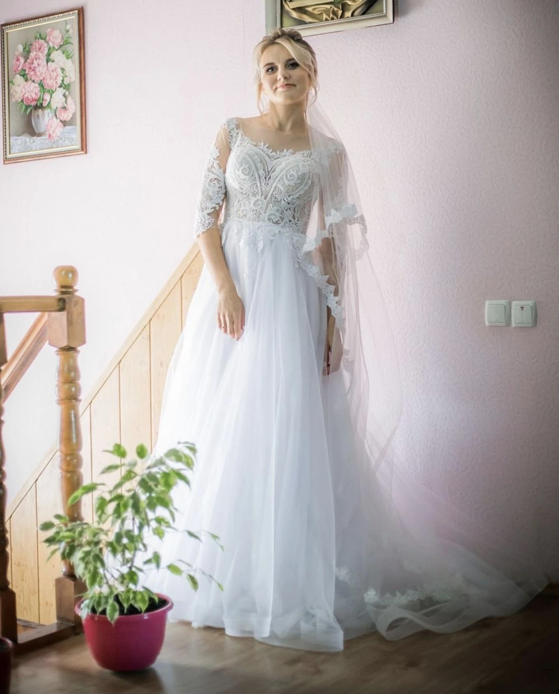 Vestido de casamento linha a sheer neck meia manga rendas apliques contas botão volta tule andar comprimento varredura trem lindo vestido de noiva