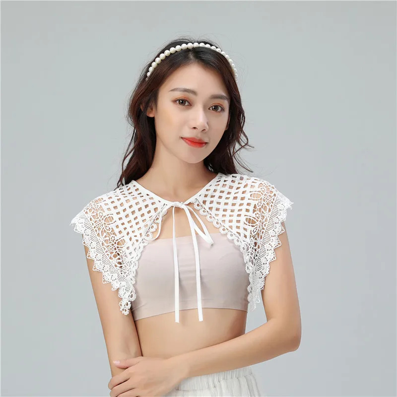 Women Peter Pan Neck Shirt Chiffon Cotton Fake Collar Tie Hollow Out Lace Flower Lapel Floral False Detachable Collar Blouse Top