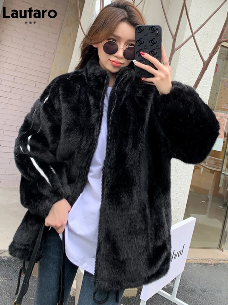 Lautaro Winter Oversized Warm Soft Faux Fur Coat Women Long Sleeve Zip Up Casual Loose Fluffy Jacket New Arrival 2021 Streetwear