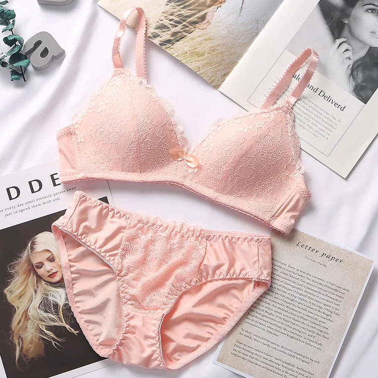 Lace Women\'s Underwear Set Panties Bra Set Sexy Push Up Bra Briefs Female Plus SizeTop Lingerie Set