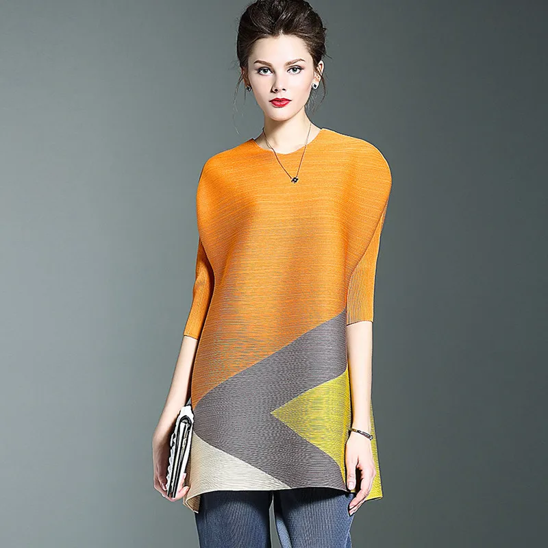 Nuovo abito a pieghe donna primavera estate manica corta pullover di grandi dimensioni top femminile elegante abito abbinato ai colori abiti W1846