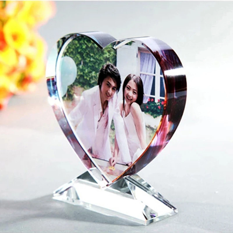 DIY Customized Heart Shaped Photo Personalized Album Glass Ornaments Crystal Photo Frame Novelty Wedding Home Decor Love Gifts