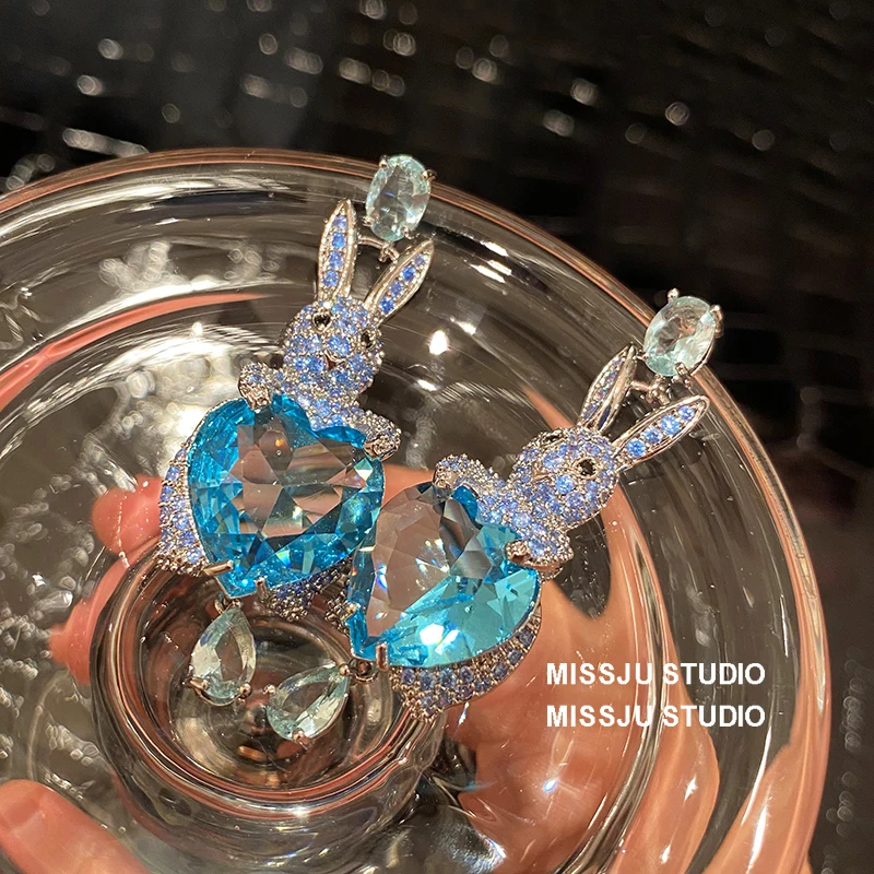 Dangle Earrings for Women S925 Nails Rabbit Inlay Blue Cubic Zirconia Fine Jewelry Temperament Accessories Drop Shipping