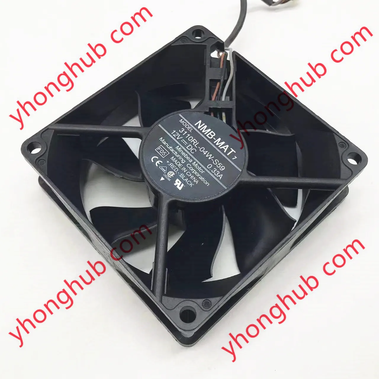 

NMB-MAT 3110RL-04W-S59 F05 DC 12V 0.33A 80x80x25mm Server Cooling Fan