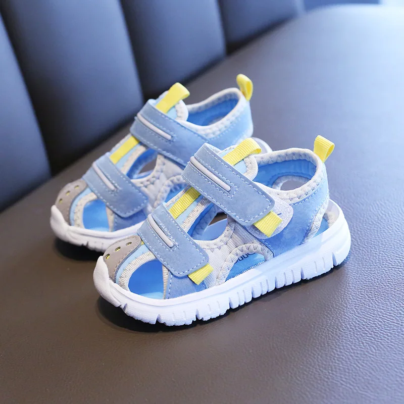 Sandalias de playa para niñas y niños, zapatos de tela infantiles de suela suave, calzado de playa a la moda para niños pequeños