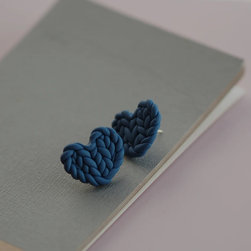Cozy Knitted Texture Heart Studs Sweater Pattern Polymer Clay Earrings Small Love Heart Jewelry Handcrafted Sweet Daily Wear
