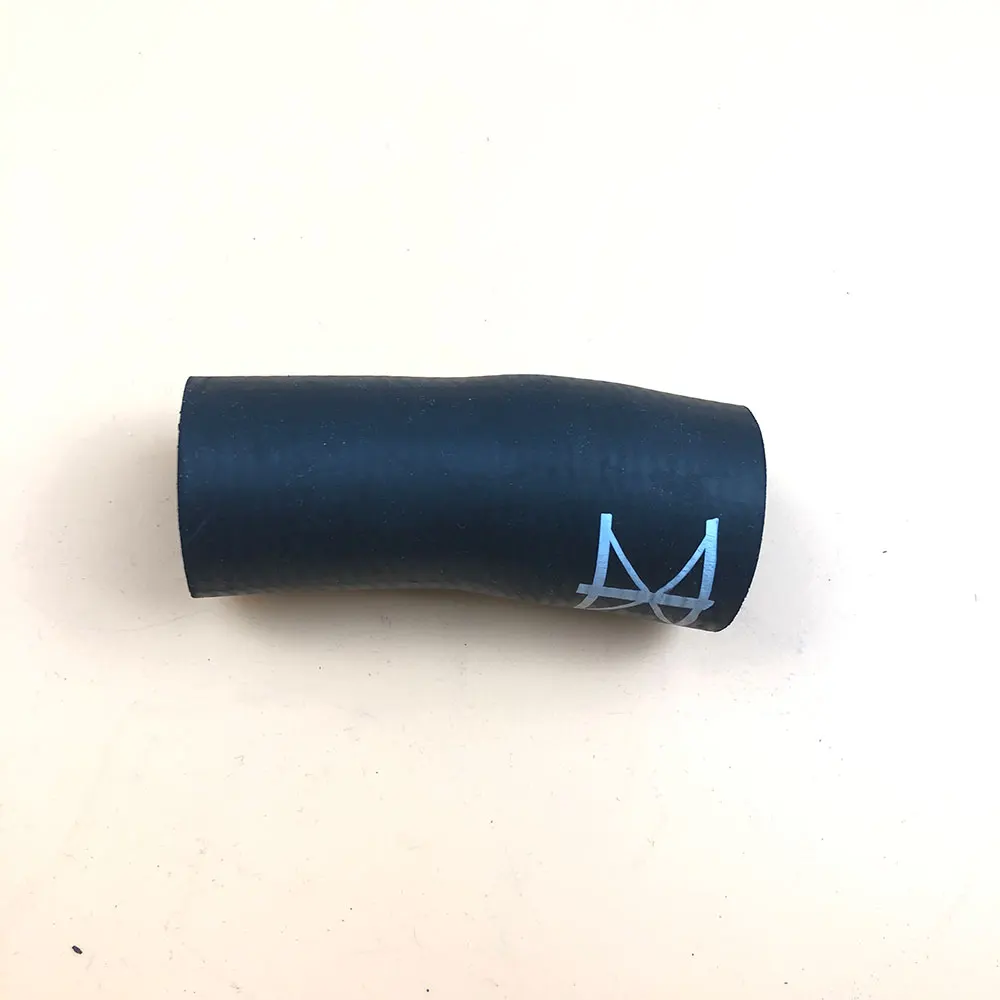 Upper Radiator Coolant Hose rubber tube for VW Passat B5 2006-2012 OE:06B121101F 06B 121 101F 06B 121 101 F 050 121 101
