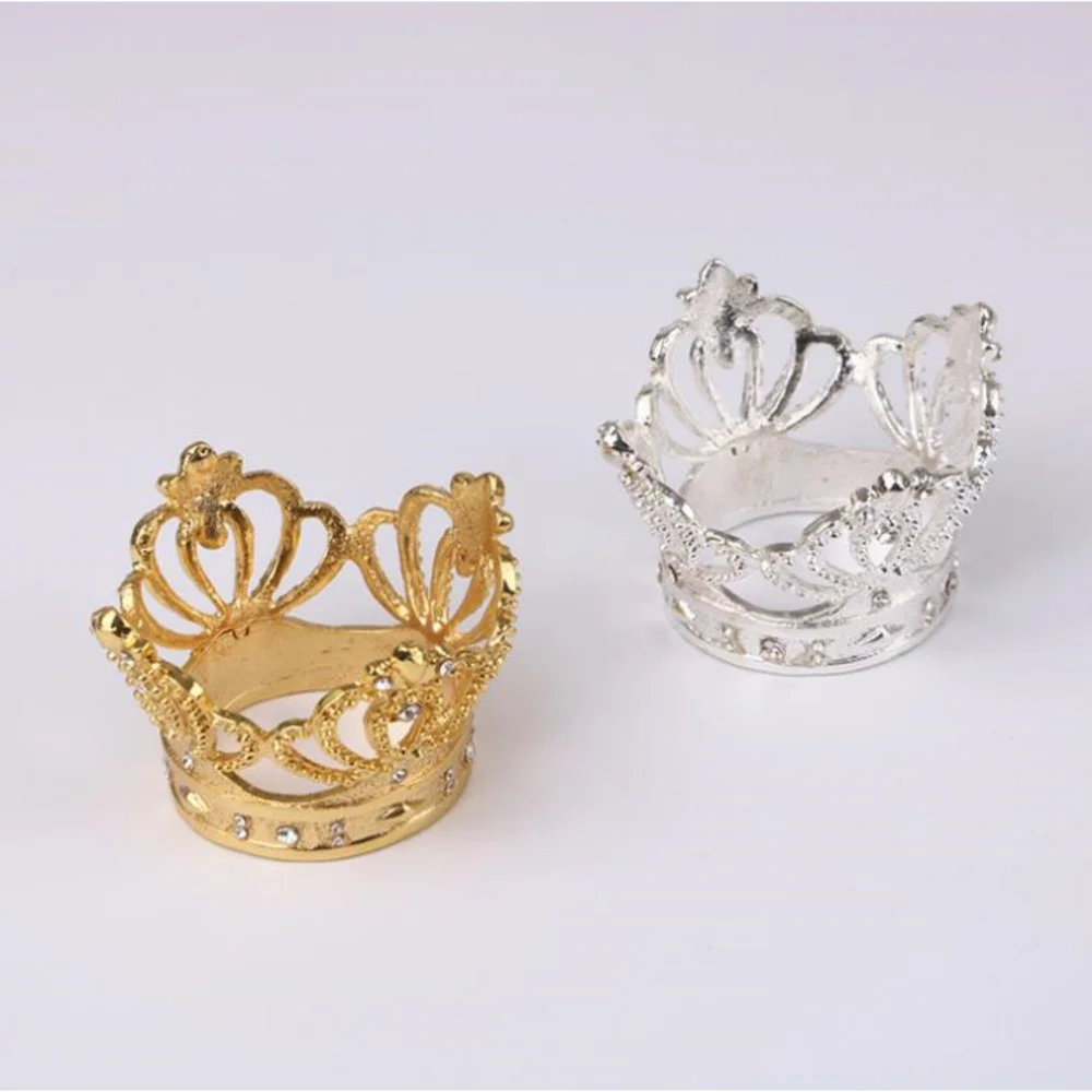 

50 Pcs Crown Napkin Ring with Diamond Exquisite Napkin Holder Serviette Buckle for Hotel Wedding Party Table Decoration