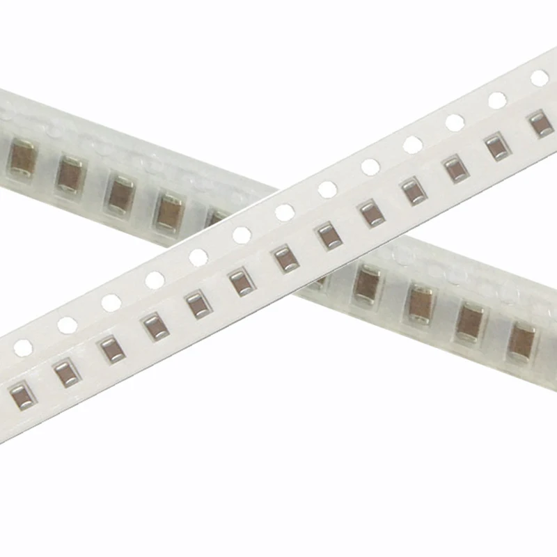 100PCS/LOTE X7R Error 10% 50V 0805 0.1UF 104 1pF ~ 47uF SMD Thick Film Chip Multilayer Ceramic Capacitor 2.2pF 1.2pF 4.7uF