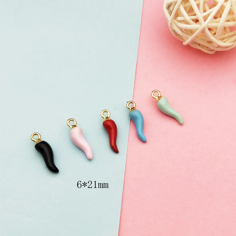 10pcs/lot Red Chili Horn Charm Alloy Talisman DIY Jewelry Accessories Craft Lucky Pendant Making Vegetabal Floating 6*15mm