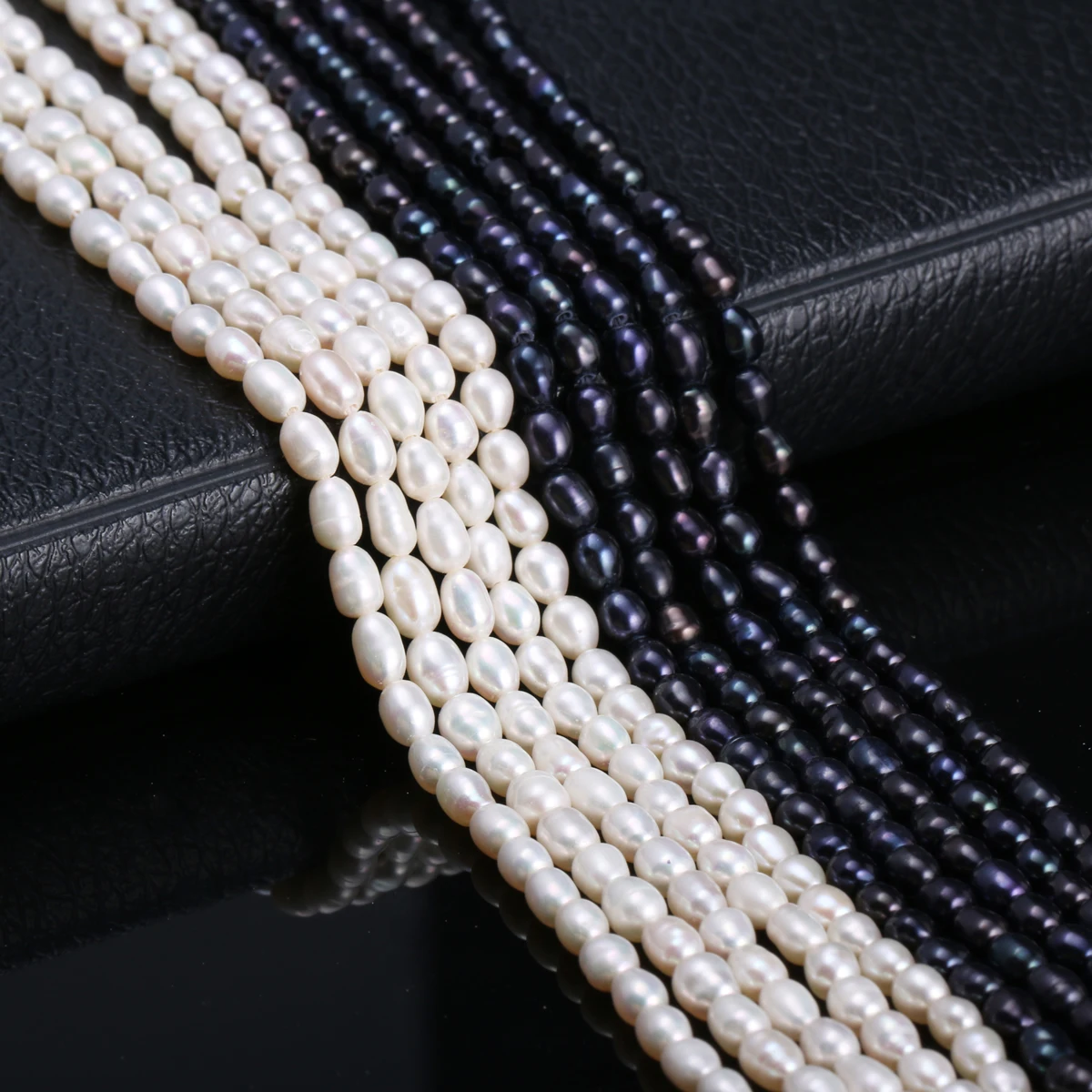 Natural Freshwater Cultured Pearls Beads Rice Shape 100% Natural Pearls for Jewelry Making DIY Strand 14 Inches Size 4-5mm