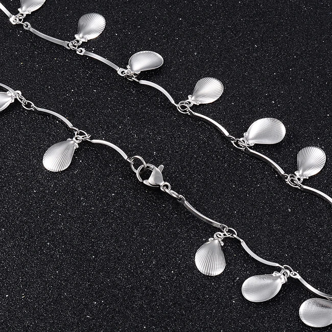 Silber-/Goldfarbene Kette, trendiger Sommerschmuck für den Strand, Urlaubsgeschenk für Frauen und Mädchen, elegante Edelstahl-Muschelkette – Detail 3