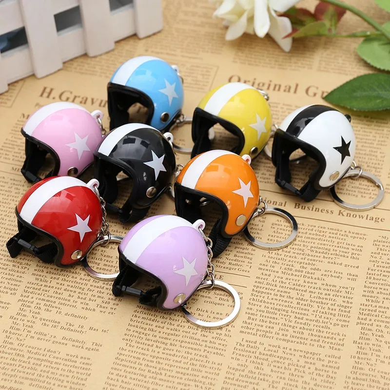 Creative Motorcycle Safety Helmet Car Auto Five-star Keychain Pendant Classic Key Ring Keyfob Casque Holder Car Pendant Keychain